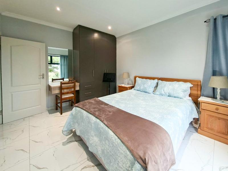 3 Bedroom Property for Sale in Hartenbos Heuwels Western Cape